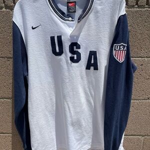 Vintage Nike USA sweatshirt long sleeve logo